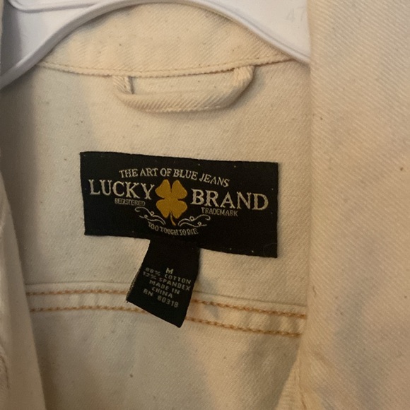 Lucky Brand women’s cream denim jacket - Picture 2 of 5